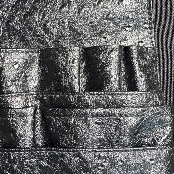 MAC COSMETICS x LUAR ANA LIMITED EDITION PRO ARTISTRY BELT *rare* NEW IN BOX - Picture 4 of 10